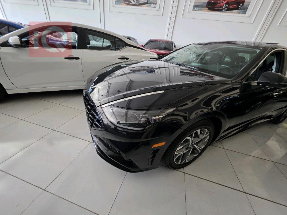 https://cdn.iqcars.ioscaled_1000075612_out.jpg